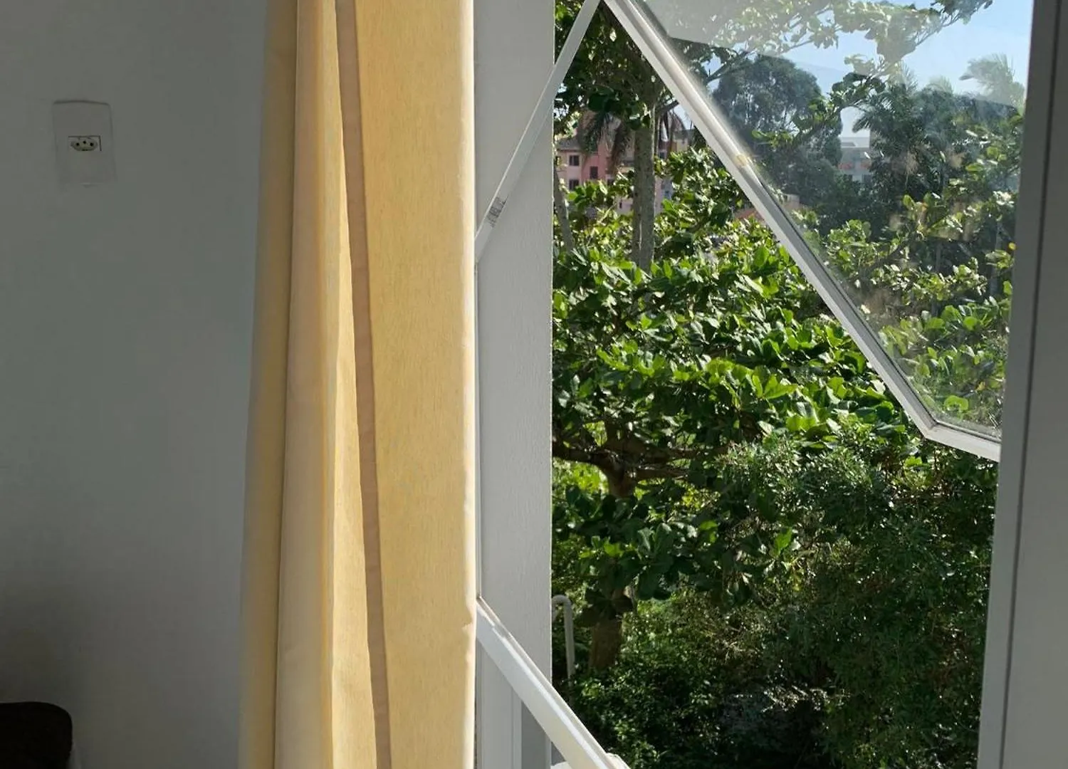 Apartamento Ap Perto Da Praia, Garagem Privativa E Wifi Florianópolis